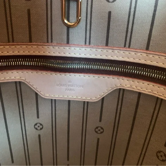 Louis Vuitton Delightful MM - Picture 8 of 17